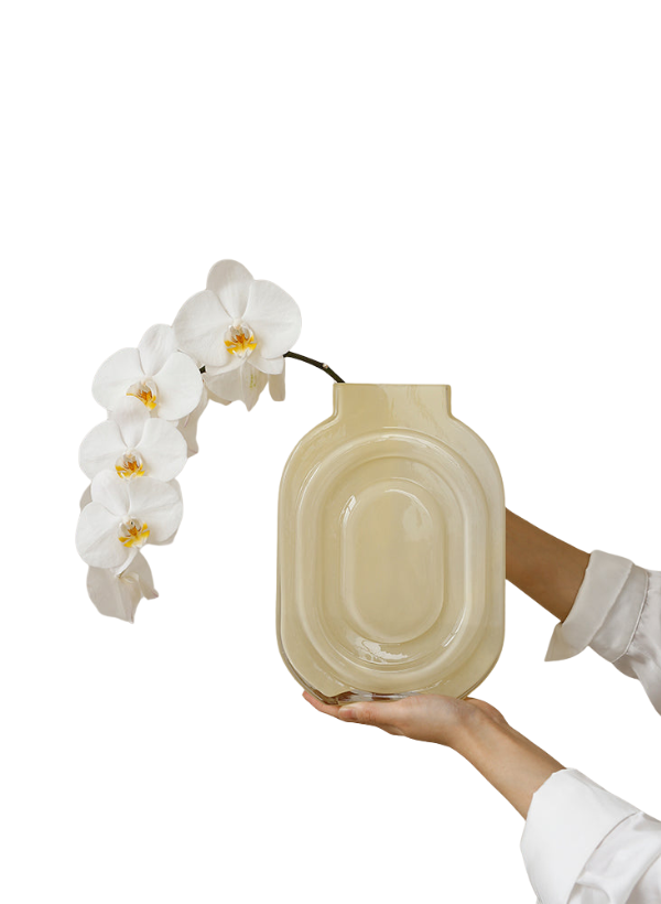 Perfume Shaped Vase | مزهرية على شكل عطر